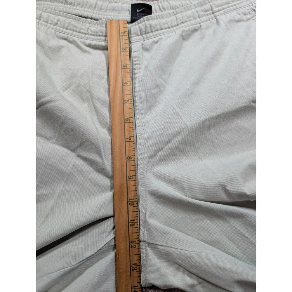 Nike Cargo Shorts Mens L Khaki Beige Elastic Waist Twill Relaxed Fit 9 Inseam